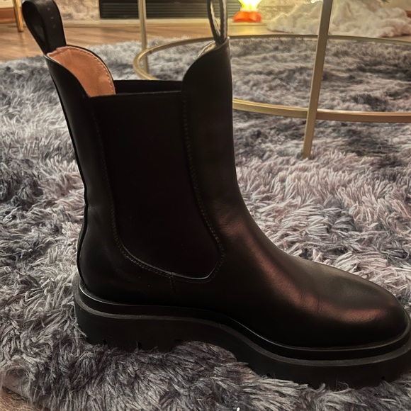 Dear Frances boots - Picture 3 of 4